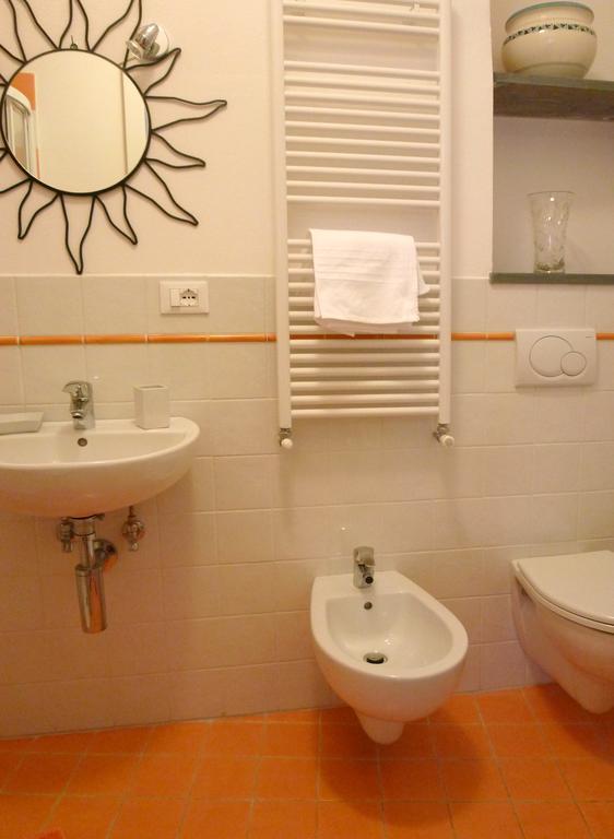 solemagia in via roma Hotel Vernazza Esterno foto
